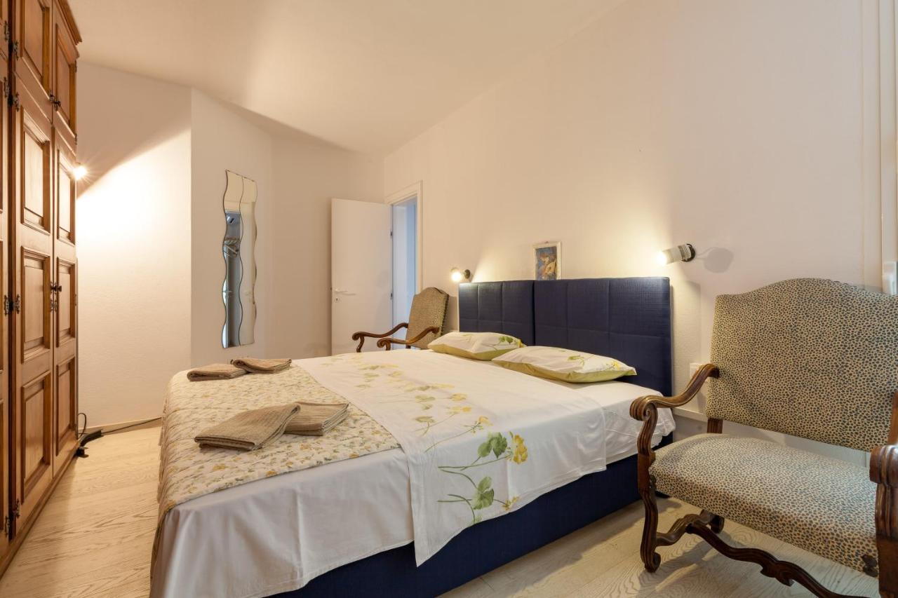 Holiday Home Duje Traù Esterno foto